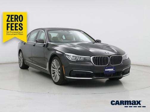 Brown 2019 BMW 740 I xDrive