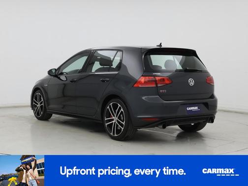 2017 Volkswagen Golf GTI Sport
