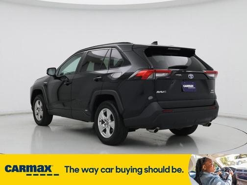 2020 Toyota RAV4 Hybrid XLE