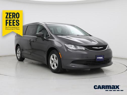 Gray 2017 Chrysler Pacifica LX