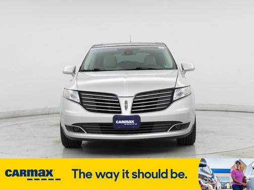 2019 Lincoln MKT Reserve