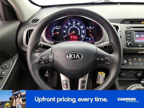 White 2014 Kia Sportage LX