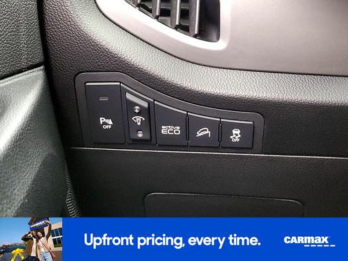 White 2014 Kia Sportage LX