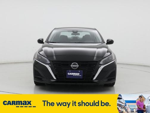 2023 Nissan Altima SV