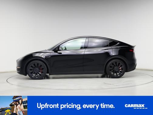 Black 2023 Tesla Model Y Performance