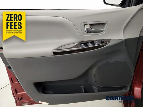 Red 2019 Toyota Sienna XLE