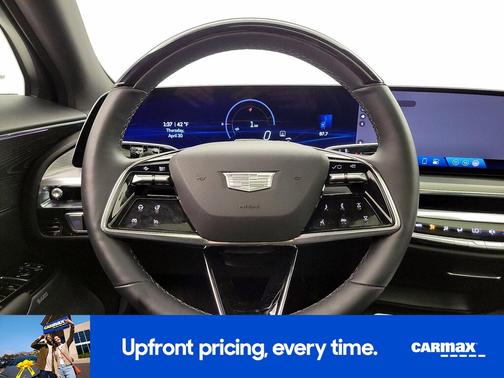 Black 2024 Cadillac LYRIQ Luxury 3