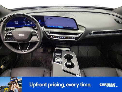 Black 2024 Cadillac LYRIQ Luxury 3