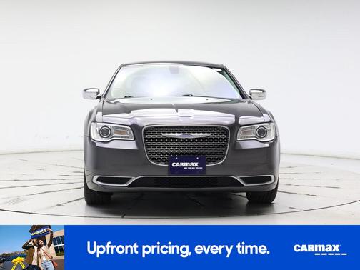 2018 Chrysler 300 Touring