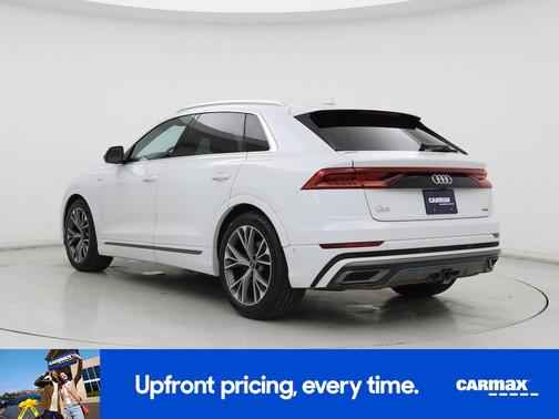 White 2021 Audi Q8 Prestige