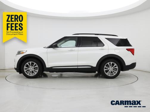 White 2020 Ford Explorer XLT