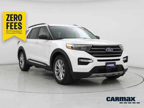 White 2020 Ford Explorer XLT