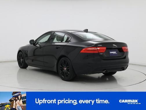 2017 Jaguar XE Prestige