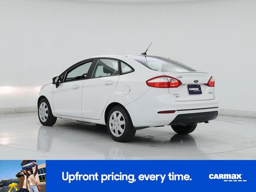 White 2016 Ford Fiesta SE