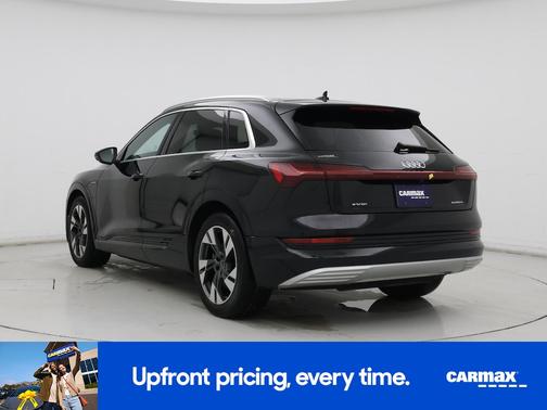 2022 Audi e-tron Premium