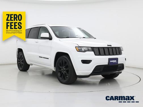 White 2019 Jeep Grand Cherokee Altitude