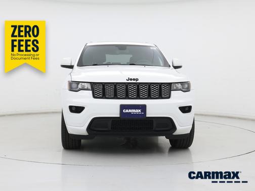 White 2019 Jeep Grand Cherokee Altitude