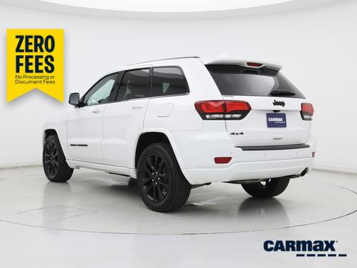 White 2019 Jeep Grand Cherokee Altitude