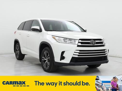 2017 Toyota Highlander LE