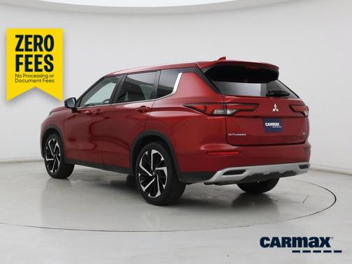 Red 2022 Mitsubishi Outlander SE