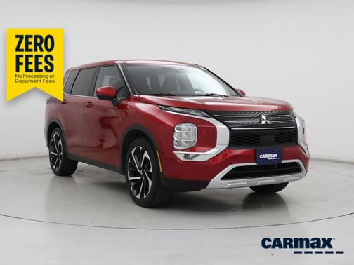 Red 2022 Mitsubishi Outlander SE