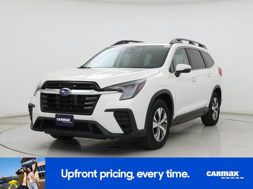White 2023 Subaru Ascent Premium