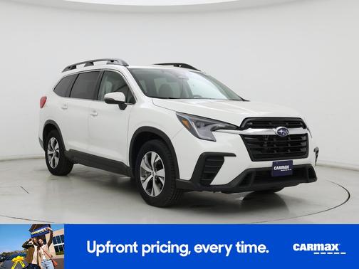 White 2023 Subaru Ascent Premium