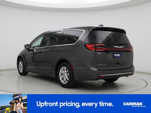 Gray 2023 Chrysler Pacifica Touring L