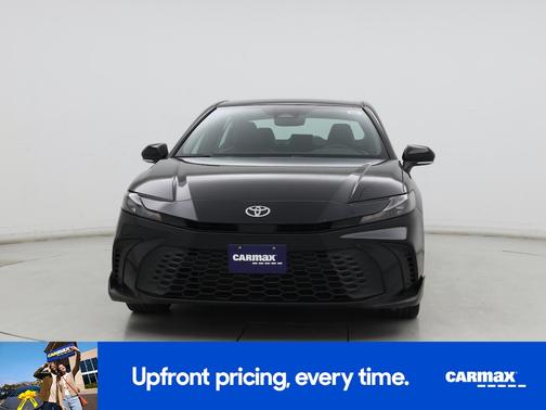 Black 2025 Toyota Camry SE