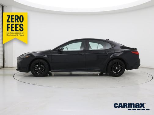 Black 2025 Toyota Camry SE