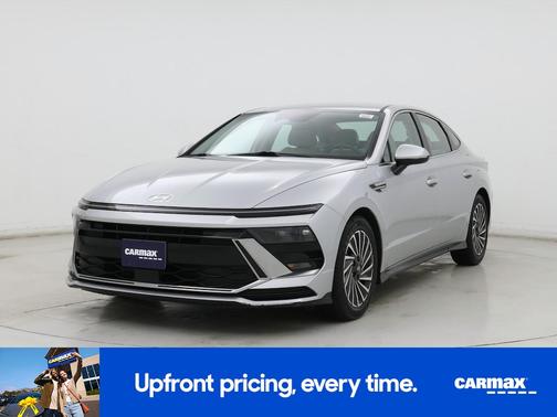 2025 Hyundai SONATA Hybrid SEL