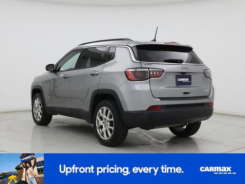 Silver 2023 Jeep Compass Latitude Lux