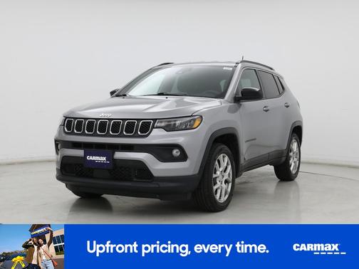 Silver 2023 Jeep Compass Latitude Lux