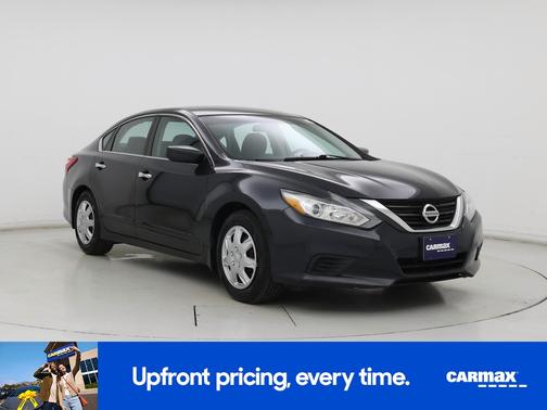 Black 2016 Nissan Altima S