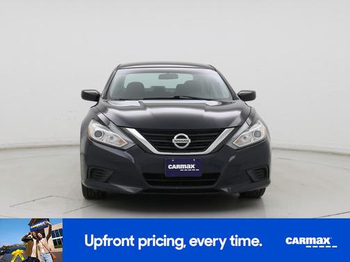 Black 2016 Nissan Altima S