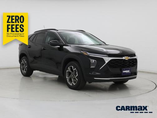 Black 2025 Chevrolet Trax LT