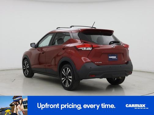 Red 2020 Nissan Kicks SV