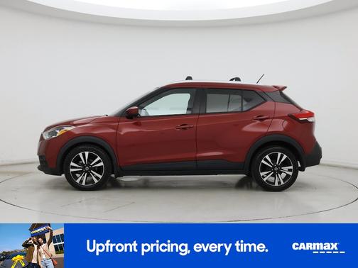 Red 2020 Nissan Kicks SV