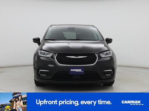 Black 2023 Chrysler Pacifica Touring L