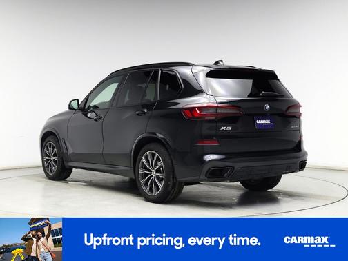 Black 2022 BMW X5 xDrive40i