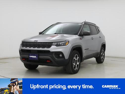 Silver 2022 Jeep Compass Trailhawk