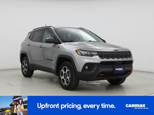 Silver 2022 Jeep Compass Trailhawk