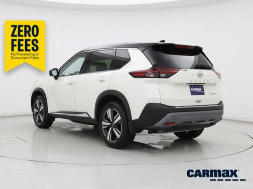 White 2023 Nissan Rogue SL