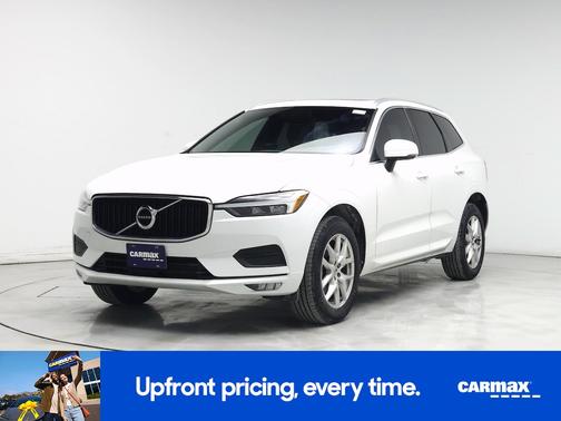 2021 Volvo XC60 T5 Momentum