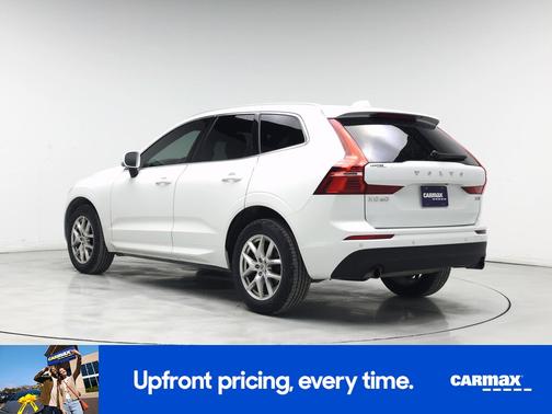 2021 Volvo XC60 T5 Momentum