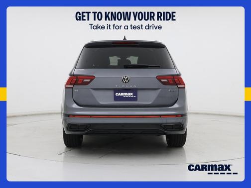 Gray 2024 Volkswagen Tiguan SE R-Line Black
