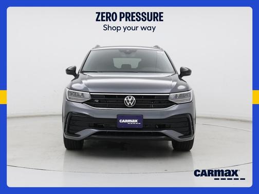 Gray 2024 Volkswagen Tiguan SE R-Line Black