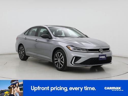 Gray 2025 Volkswagen Jetta SE