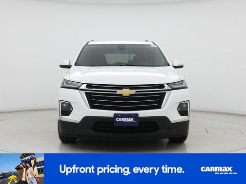 White 2023 Chevrolet Traverse LT Cloth