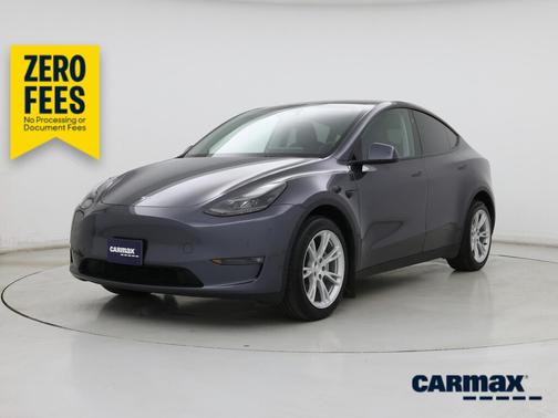 Gray 2023 Tesla Model Y Long Range